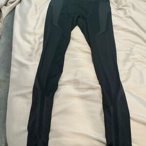 workout tights or leggings for men under armour heat gear